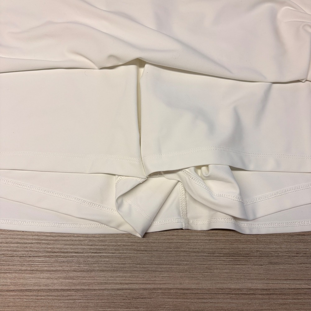 Old Navy White Tennis Skort Old Money Preppy Classic Clean Girl Pickleball 2X - Picture 4 of 6